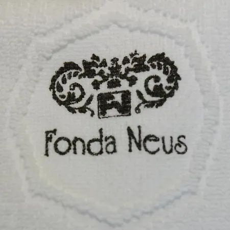 Fonda Neus *