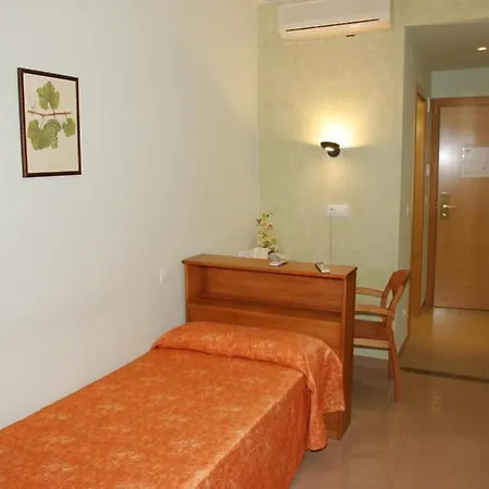 Fonda Neus Hotel Sant Sadurní dʼAnoia