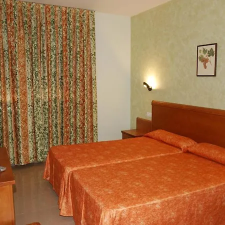Fonda Neus Hotel *
