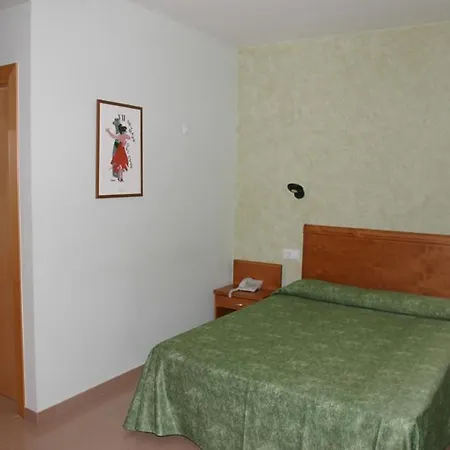 Fonda Neus Hotel Sant Sadurní dʼAnoia
