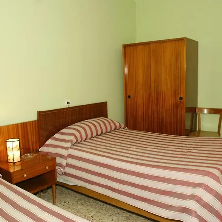 Hotel Fonda Neus *